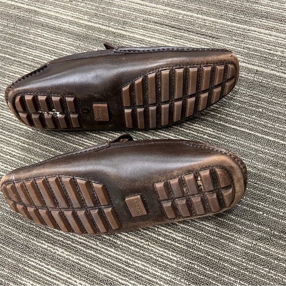 Gucci Men’s Leather and Monogram Canvas Driver - Picture 6 of 15